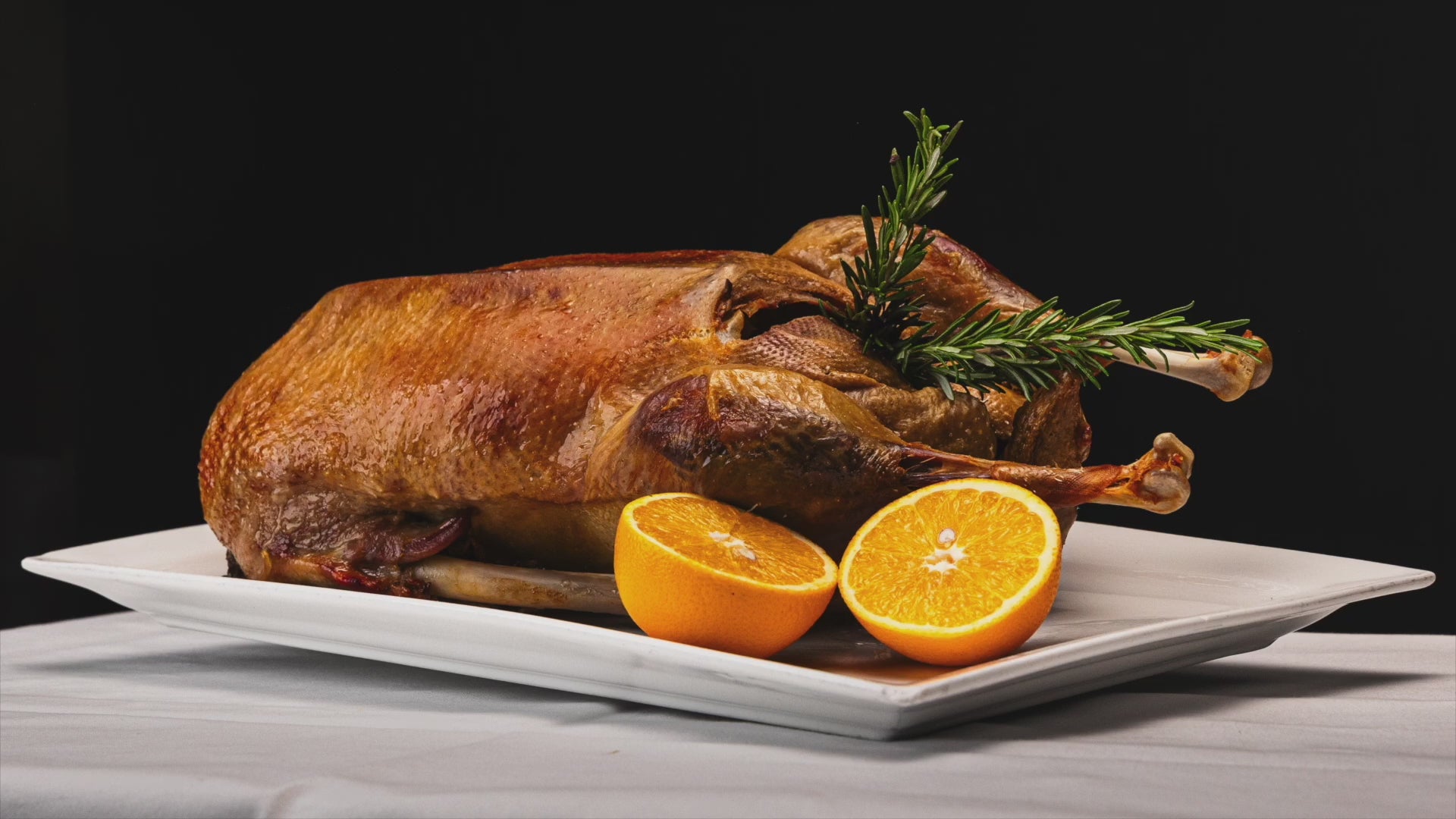 Video laden: Einfache Zubereitung der Gans, zu Hause.